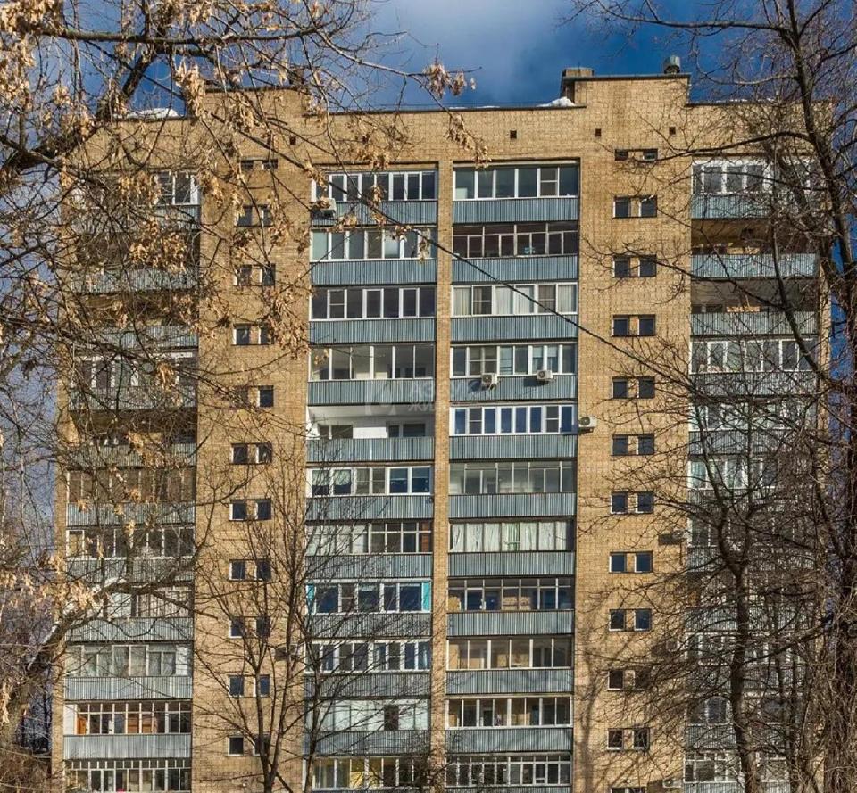 Продается 2-комнатная квартира, площадью 47.00 кв.м. Москва, улица Новолесная, дом 3к2