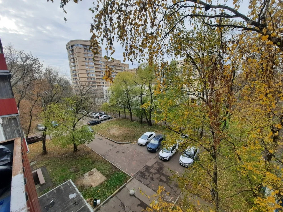 Продается 1-комнатная квартира, площадью 35.50 кв.м. Москва, улица Плющева, дом 14