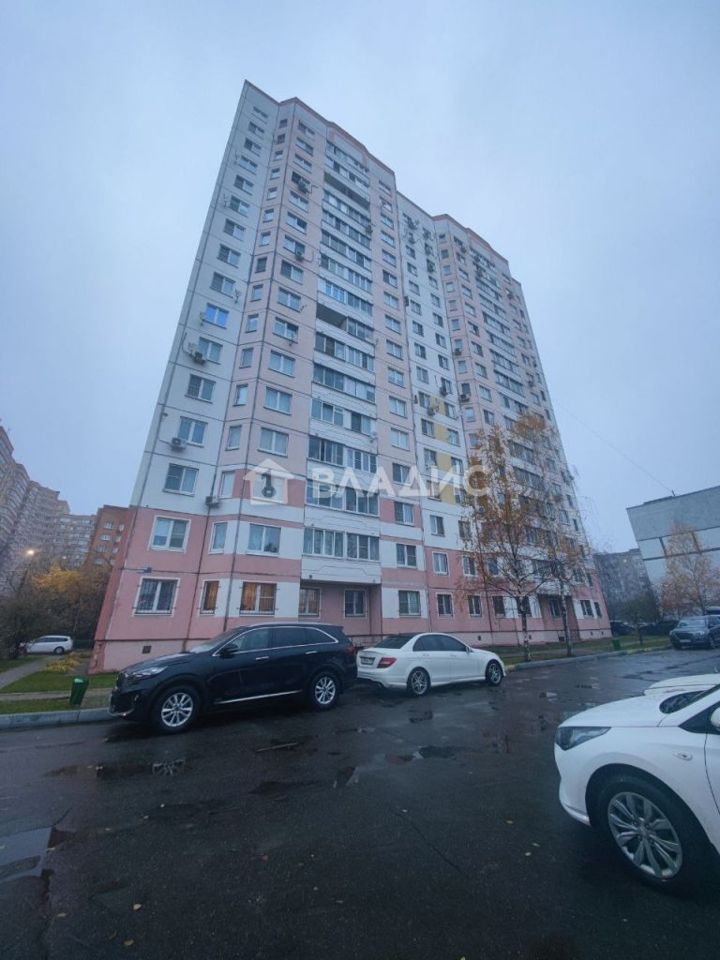 Продается 1-комнатная квартира, площадью 42.50 кв.м. Московская область, Истра городской округ, город Дедовск, улица Главная, дом 8