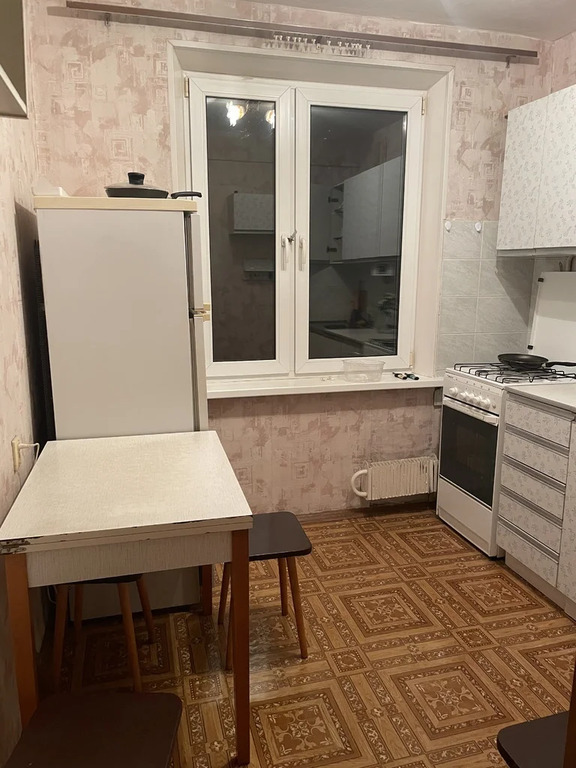 Продается 3-комнатная квартира, площадью 58.20 кв.м. Москва, улица Генерала Тюленева, дом 35