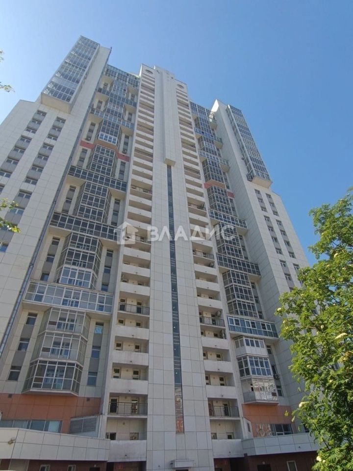 Продается 1-комнатная квартира, площадью 33.70 кв.м. Москва, улица Мосфильмовская, дом 55