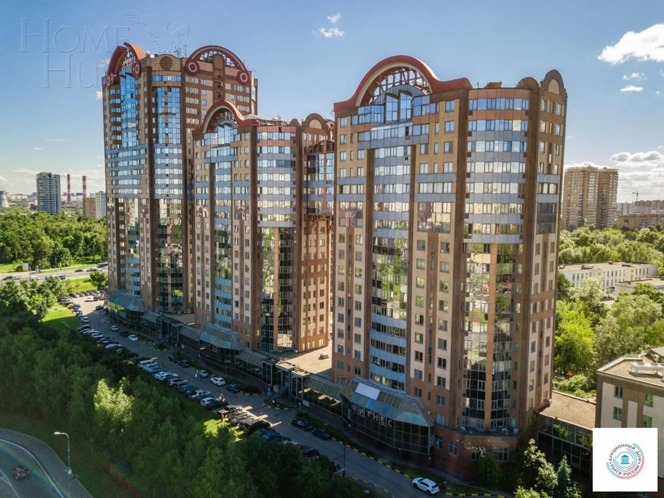 Продается 5-комнатная квартира, площадью 181.20 кв.м. Москва, Можайское шоссе, дом 2