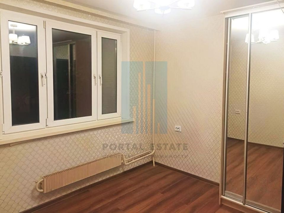 Продается 3-комнатная квартира, площадью 73.00 кв.м. Москва, улица Теплый Стан, дом 13к1