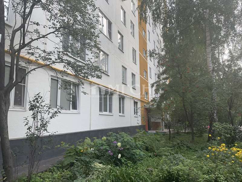 Продается 3-комнатная квартира, площадью 62.70 кв.м. Москва, улица Твардовского, дом 21к2