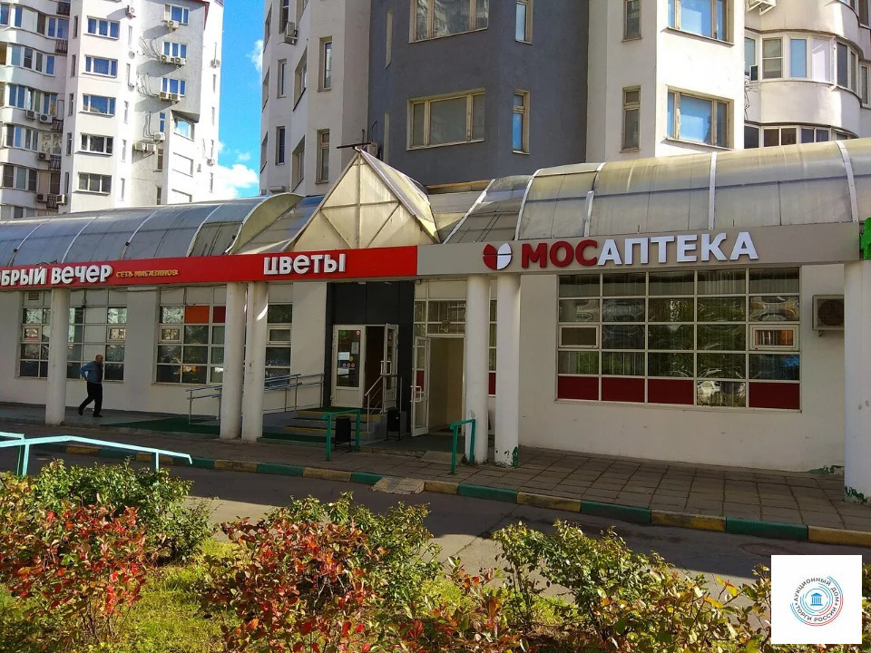 Продается 3-комнатная квартира, площадью 120.00 кв.м. Москва, улица Генерала Белобородова, дом 23