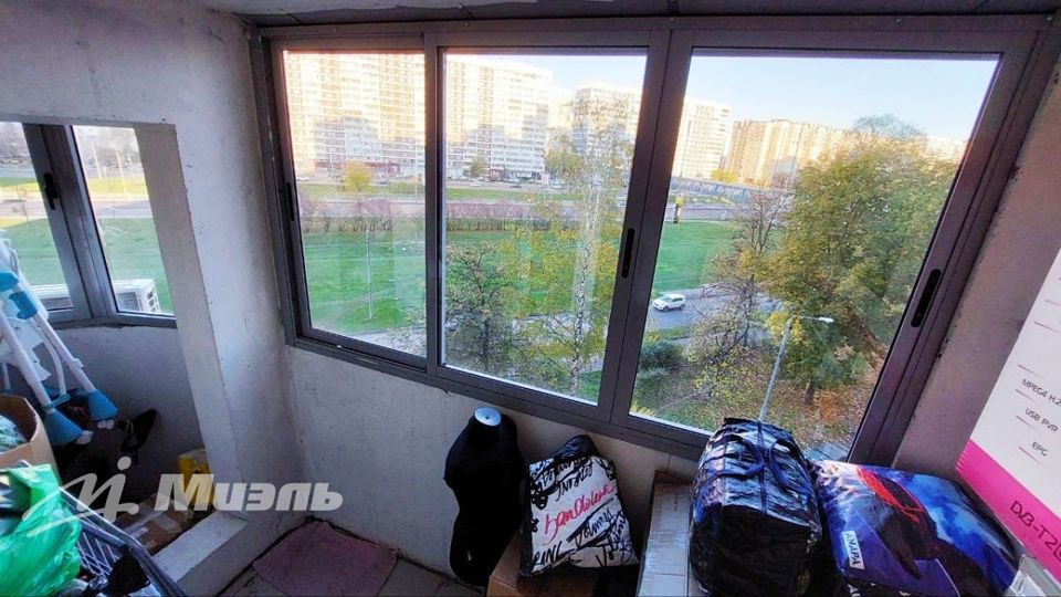 Продается 2-комнатная квартира, площадью 55.00 кв.м. Москва, Рублевское шоссе, дом 95к1