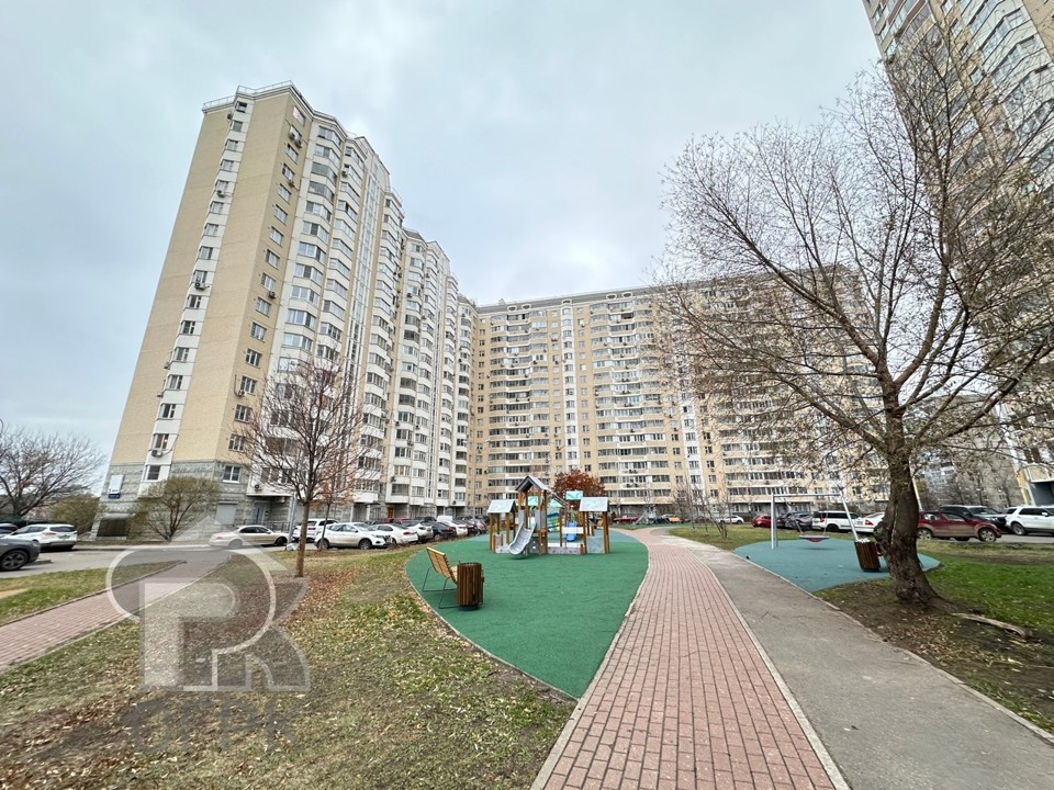 Продается 1-комнатная квартира, площадью 37.50 кв.м. Москва, улица Нарвская, дом 1Ак3