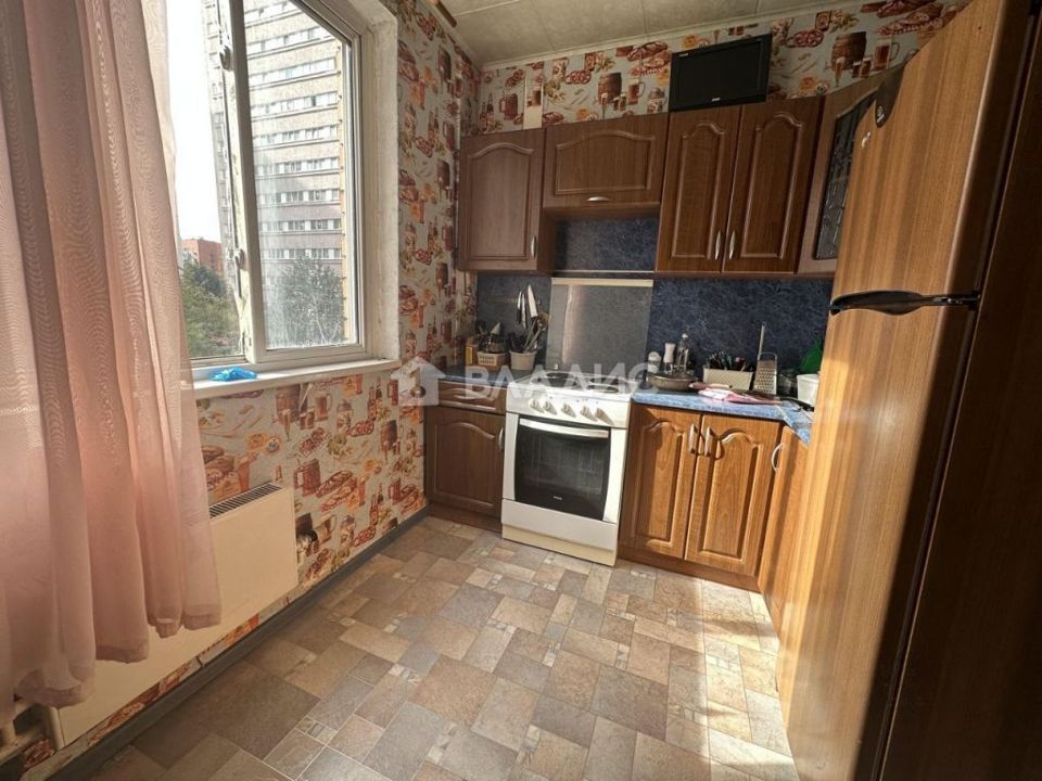 Продается 1-комнатная квартира, площадью 37.80 кв.м. Москва, Сиреневый бульвар, дом 4к3