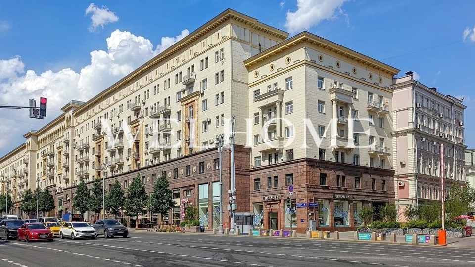 Продается 2-комнатная квартира, площадью 68.00 кв.м. Москва, улица Тверская, дом 6стр1