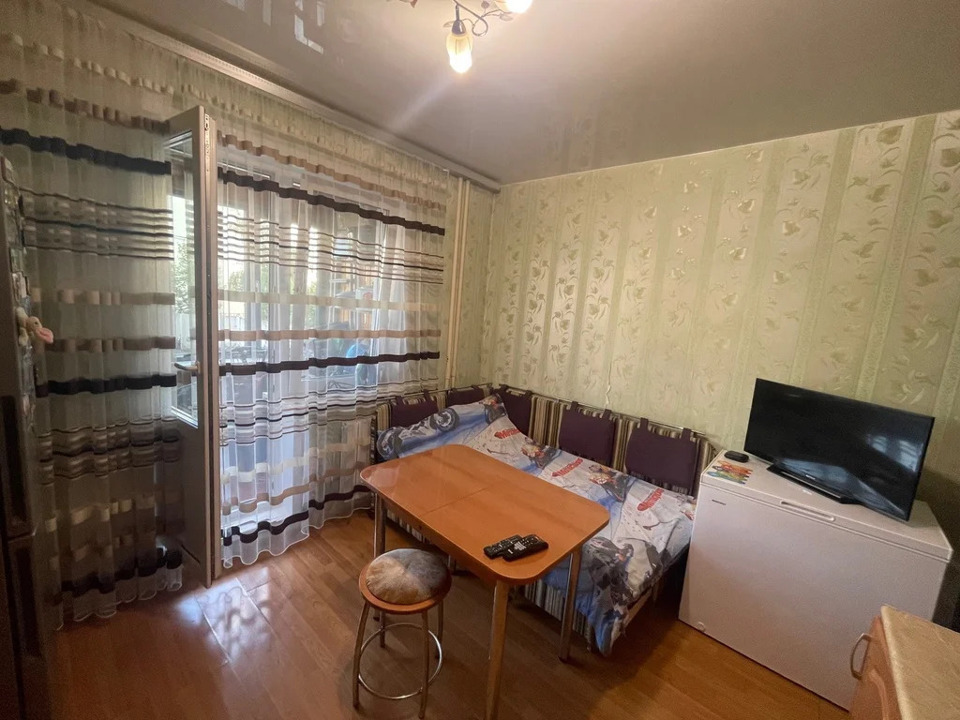 Продается 1-комнатная квартира, площадью 38.50 кв.м. Москва, улица Брусилова, дом 27к1