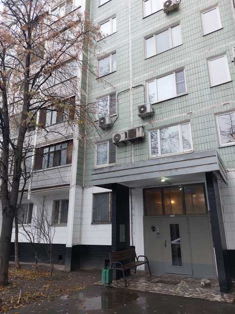 Продается 2-комнатная квартира, площадью 52.00 кв.м. Москва, улица Бакинская, дом 4