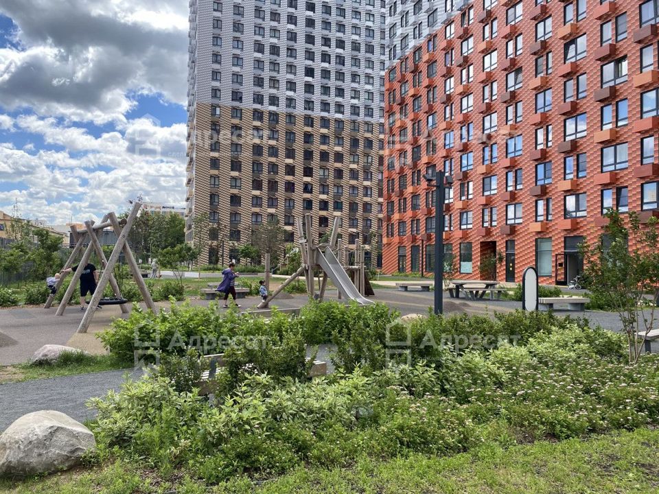 Продается 2-комнатная квартира, площадью 51.20 кв.м. Москва, улица Новохохловская, дом 15стр3