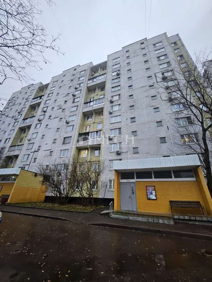 Продается 3-комнатная квартира, площадью 63.00 кв.м. Москва, улица Коломенская, дом 19