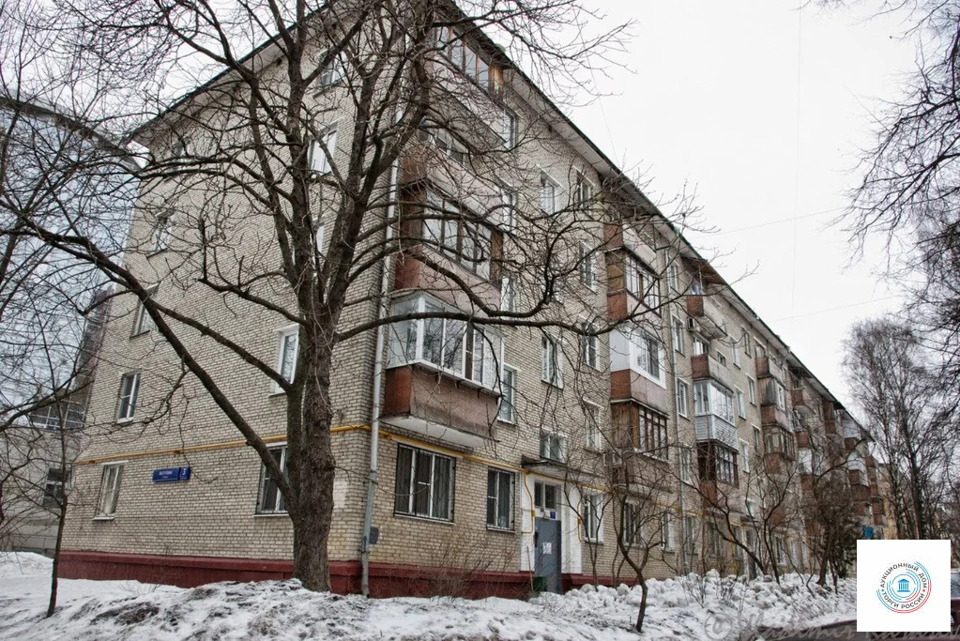 Продается 2-комнатная квартира, площадью 43.20 кв.м. Москва, улица Ватутина, дом 3к1