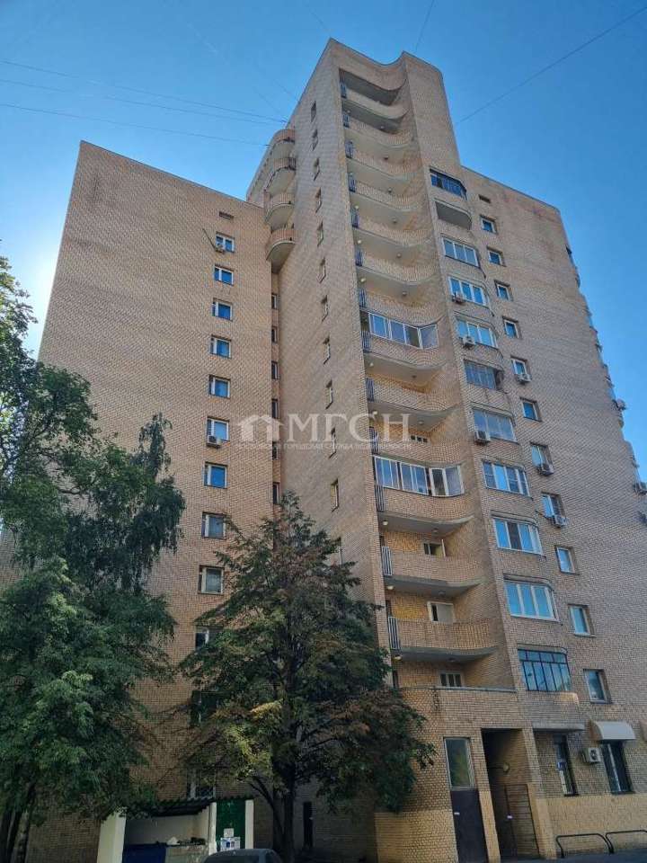 Продается 3-комнатная квартира, площадью 86.00 кв.м. Москва, переулок Лавров, дом 5