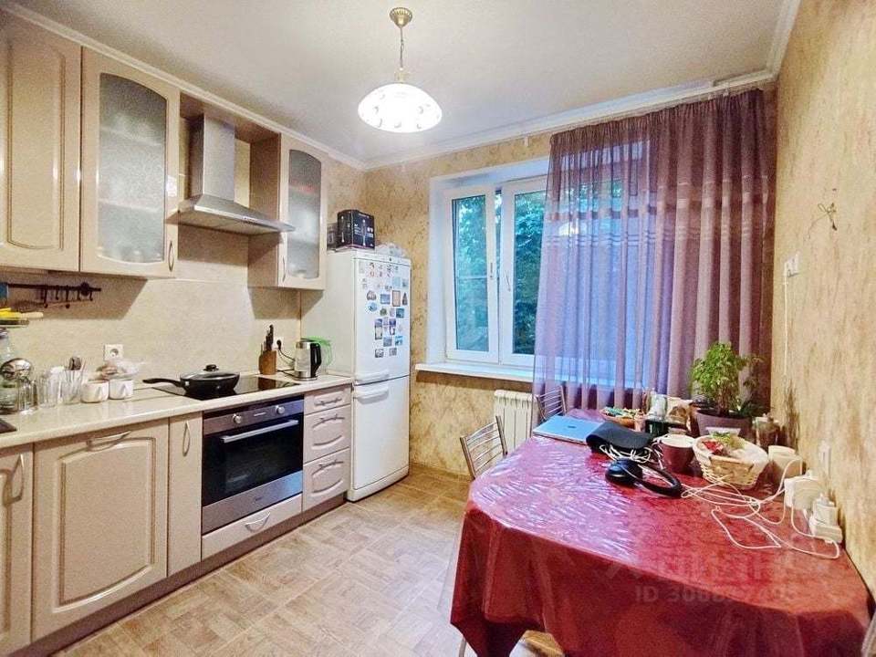 Продается 1-комнатная квартира, площадью 40.00 кв.м. Москва, улица Харьковская, дом 4к1