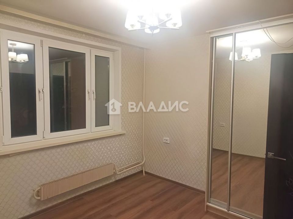 Продается 3-комнатная квартира, площадью 73.00 кв.м. Москва, улица Теплый Стан, дом 13к1