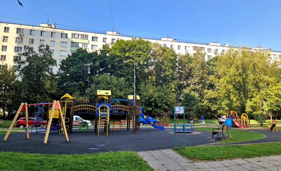 Продается 3-комнатная квартира, площадью 60.00 кв.м. Москва, проезд Черепановых