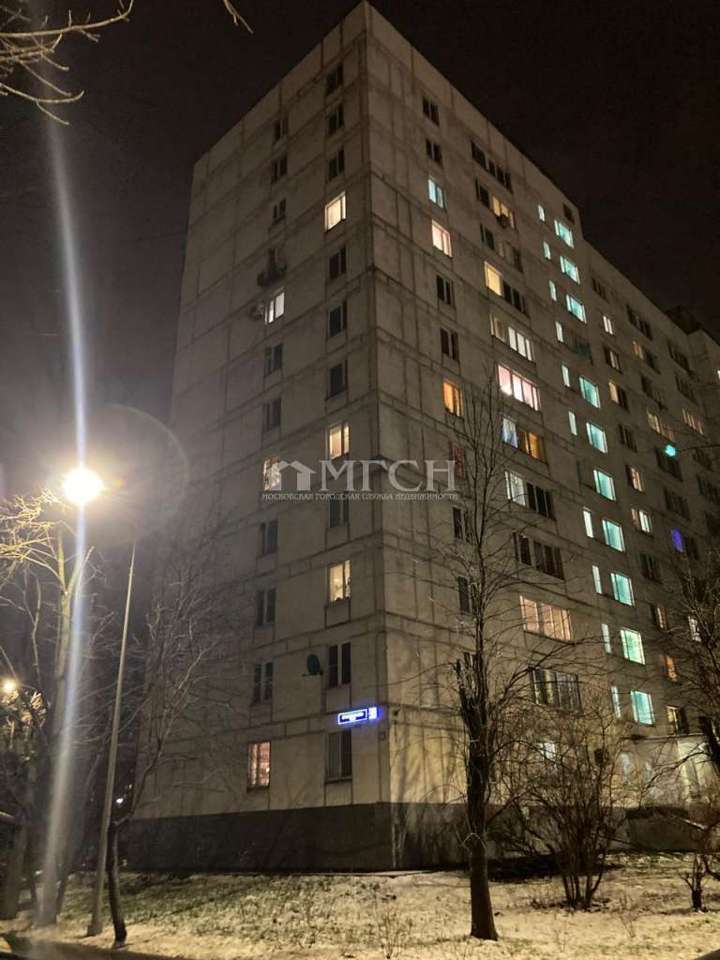 Продается 2-комнатная квартира, площадью 51.00 кв.м. Москва, улица Красного Маяка, дом 13к2