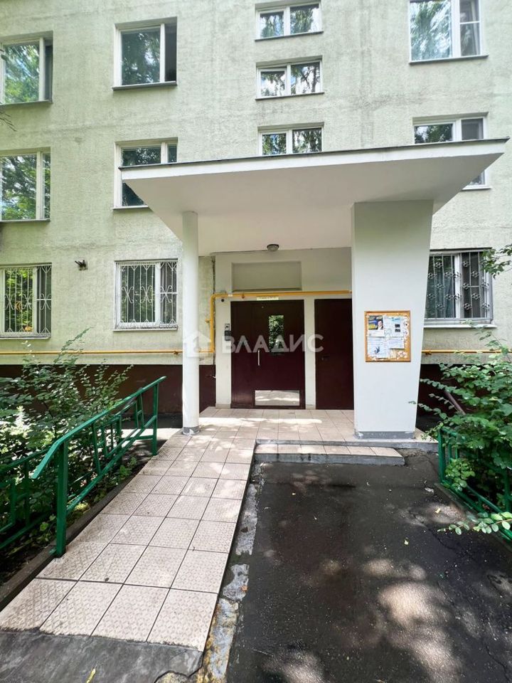 Продается 2-комнатная квартира, площадью 48.80 кв.м. Москва, улица Новолесная, дом 18к1