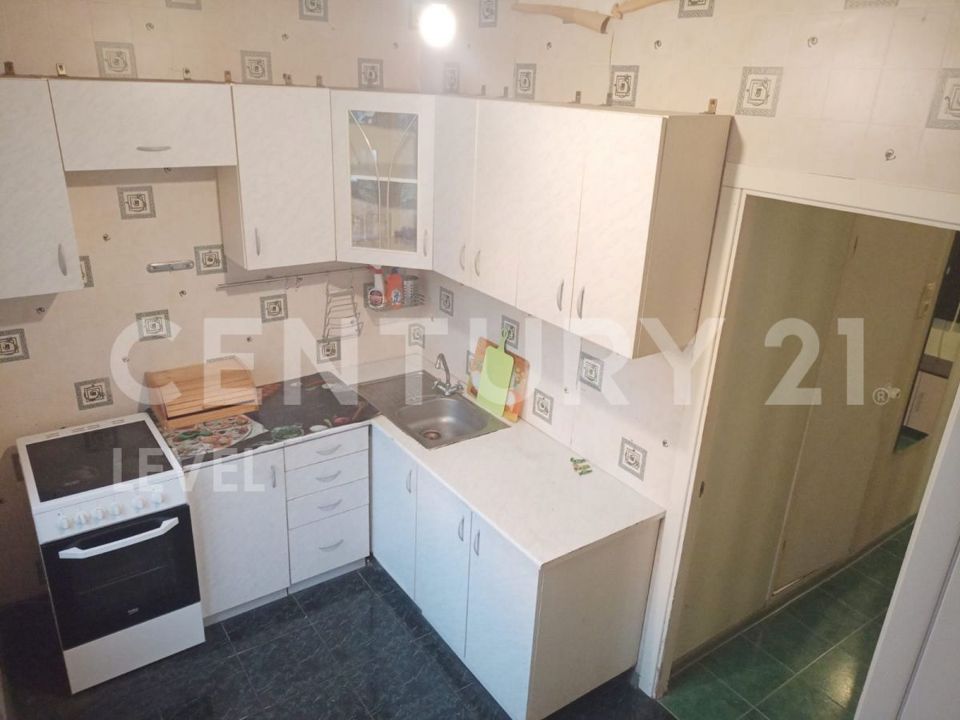 Продается 1-комнатная квартира, площадью 37.80 кв.м. Москва, Боровское шоссе, дом 18к3